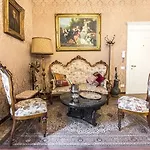 Casa Valier *